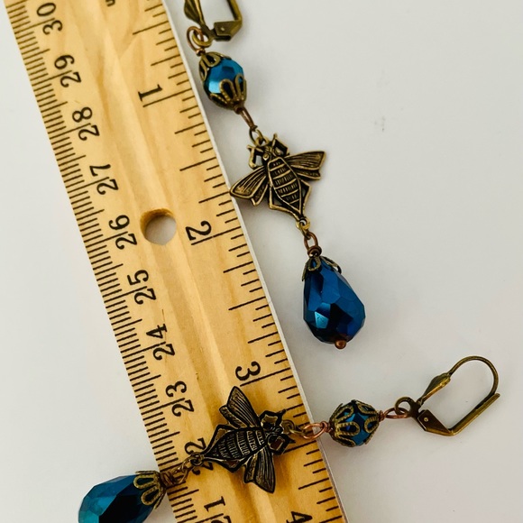 SOLD Art Nouveau Style Brass Bumble Bee Earrings Blue AB Faceted VTG Glass Beads - Picture 7 of 8